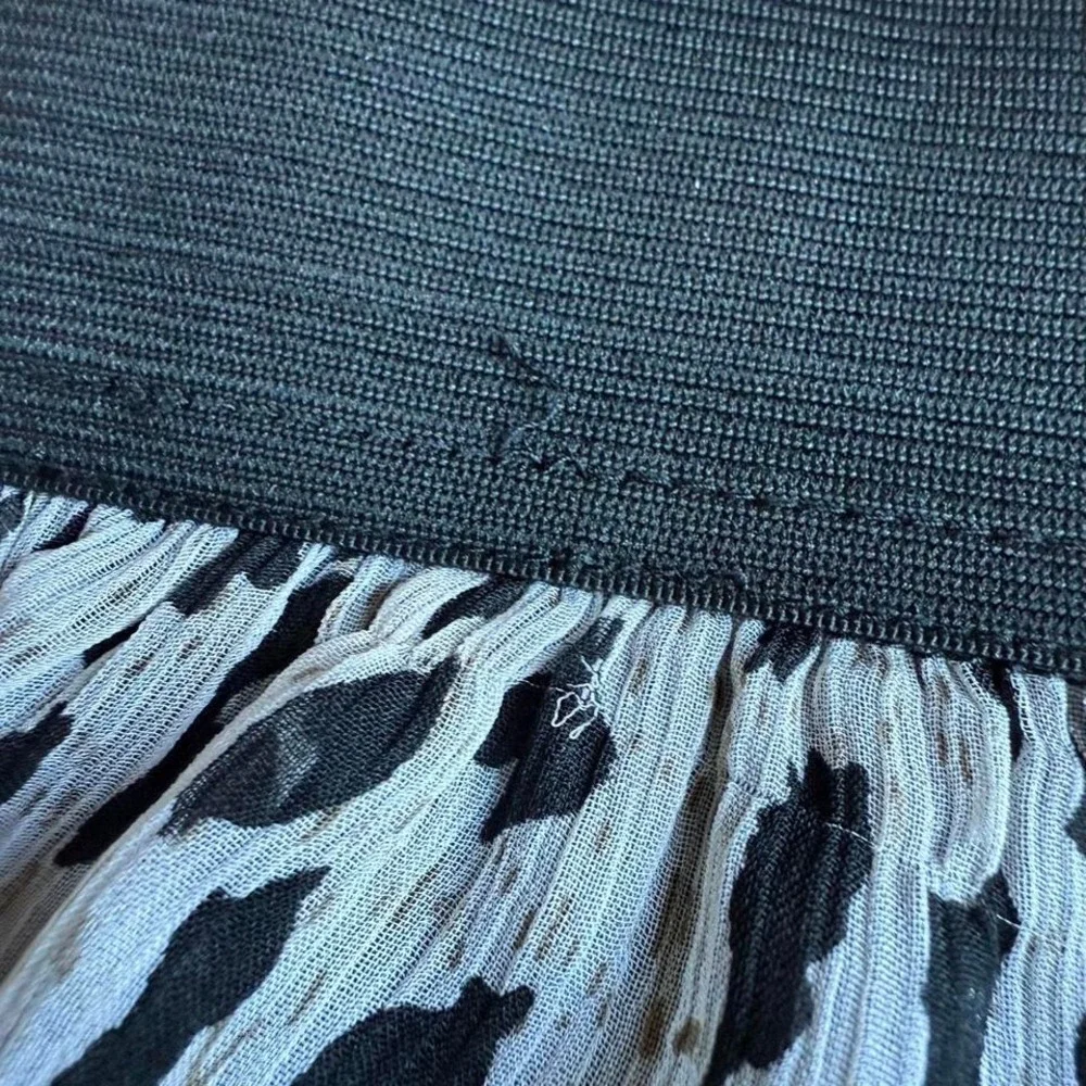 Cute Wet Seal Mini‎ Skirt